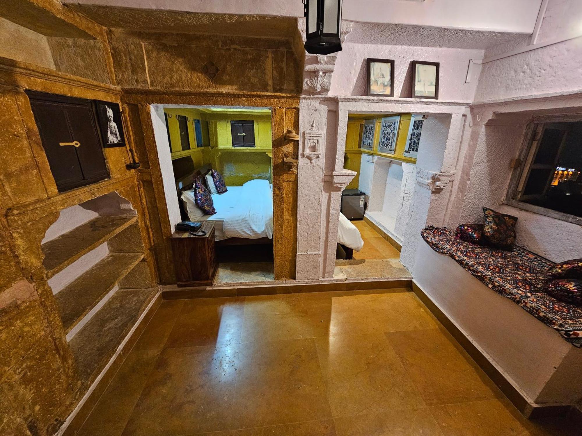 Desert Haveli Guest House Jaisalmer Δωμάτιο φωτογραφία