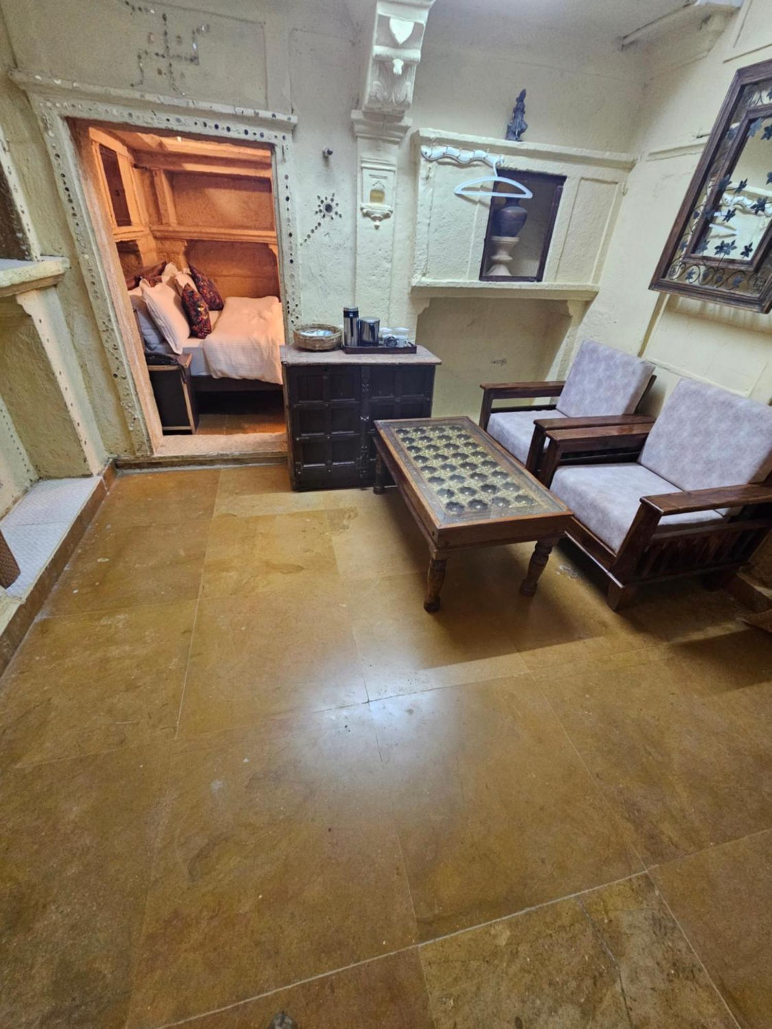 Desert Haveli Guest House Jaisalmer Δωμάτιο φωτογραφία