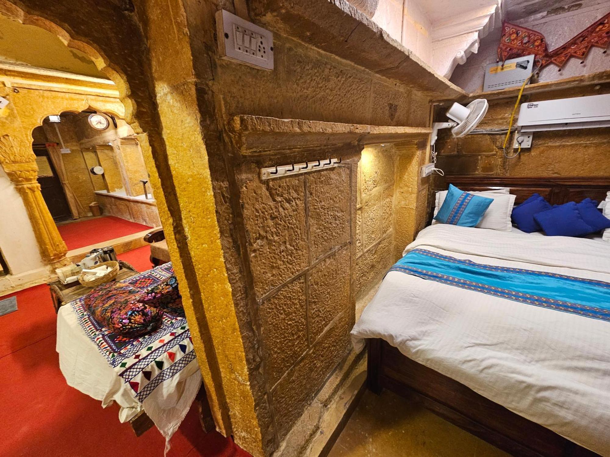 Desert Haveli Guest House Jaisalmer Δωμάτιο φωτογραφία