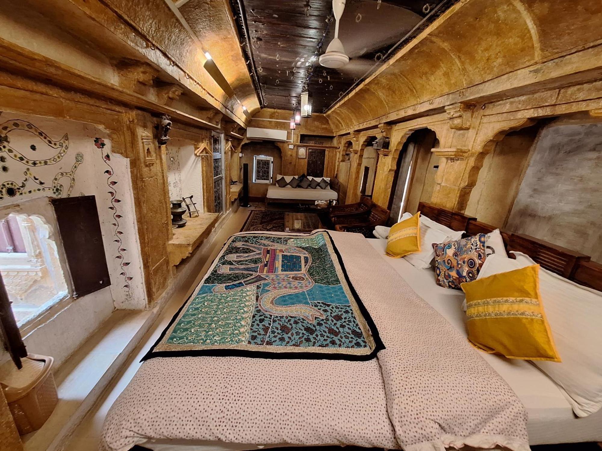 Desert Haveli Guest House Jaisalmer Δωμάτιο φωτογραφία